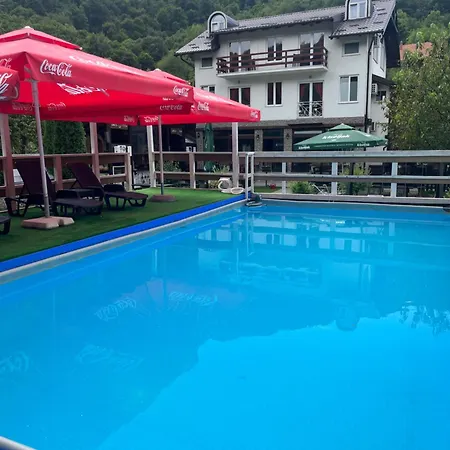 Bed & Breakfast River View Bihac 3*