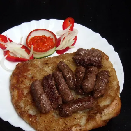 住宿加早餐酒店 River View Lohovo